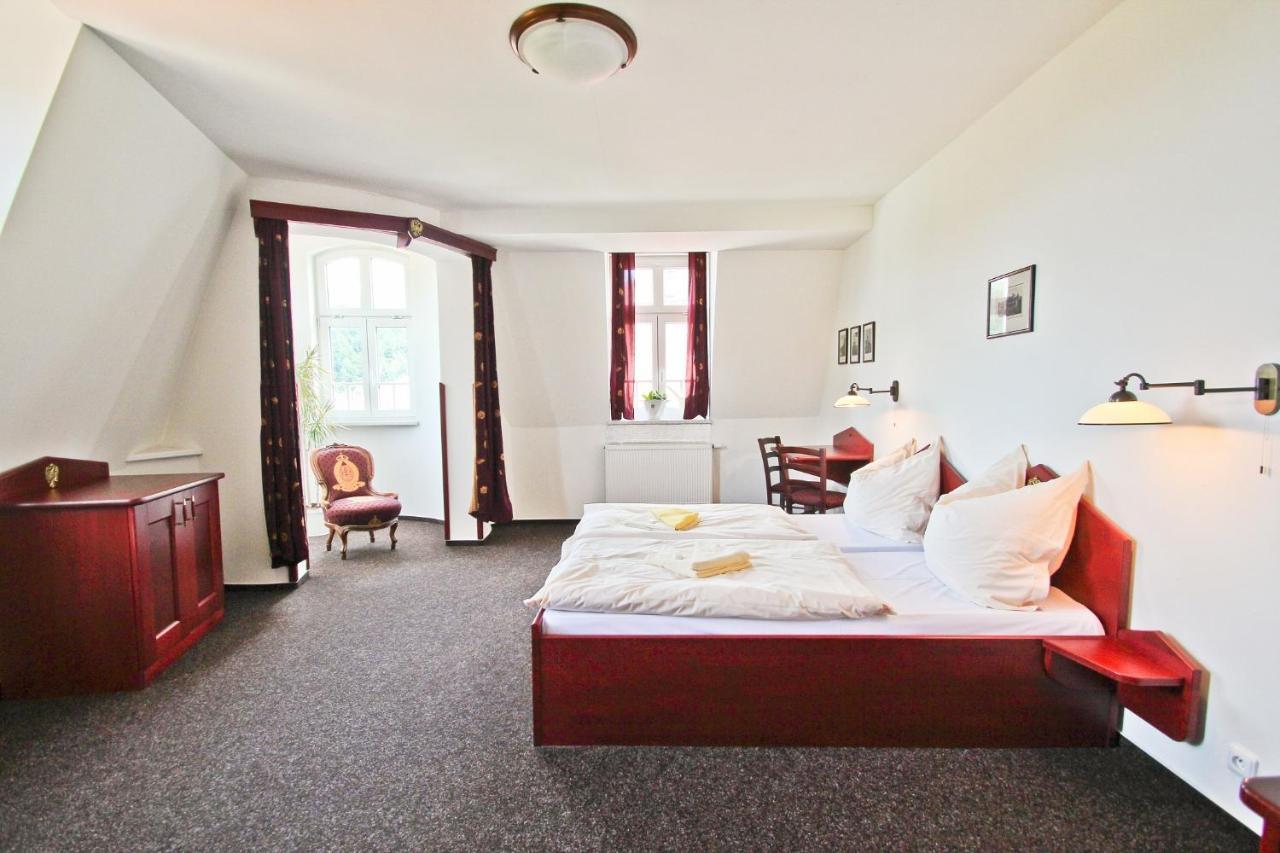 Hotel Cisar Ferdinand Loket Rom bilde