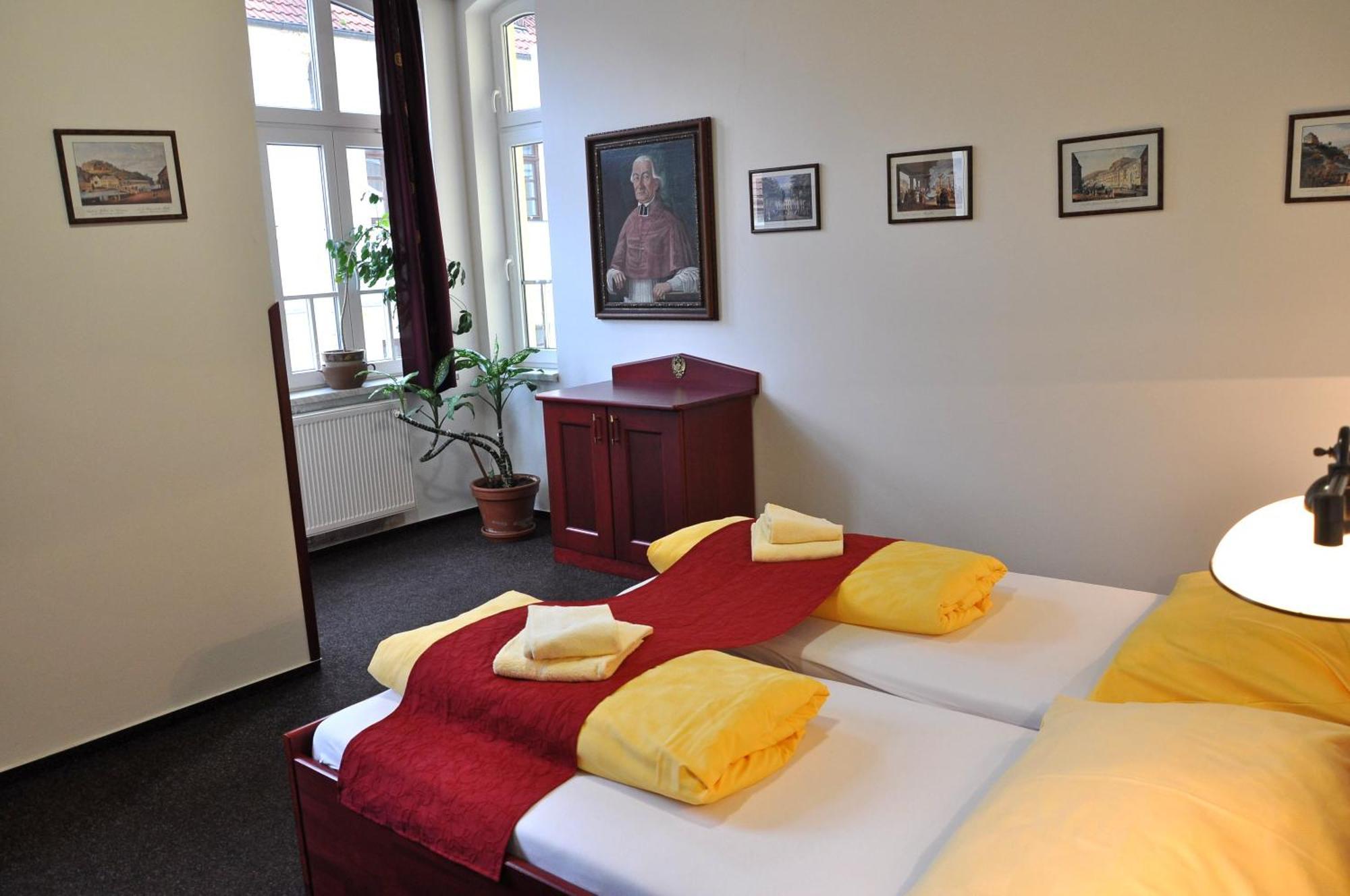 Hotel Cisar Ferdinand Loket Eksteriør bilde