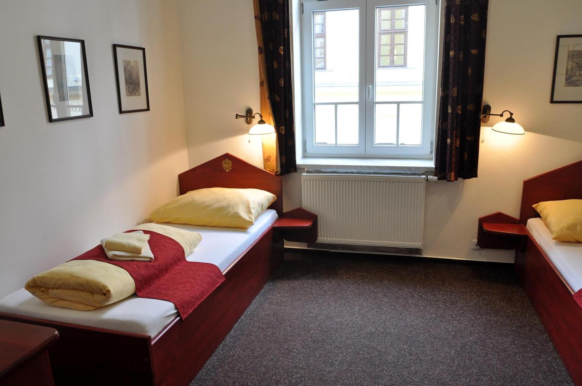 Hotel Cisar Ferdinand Loket Rom bilde