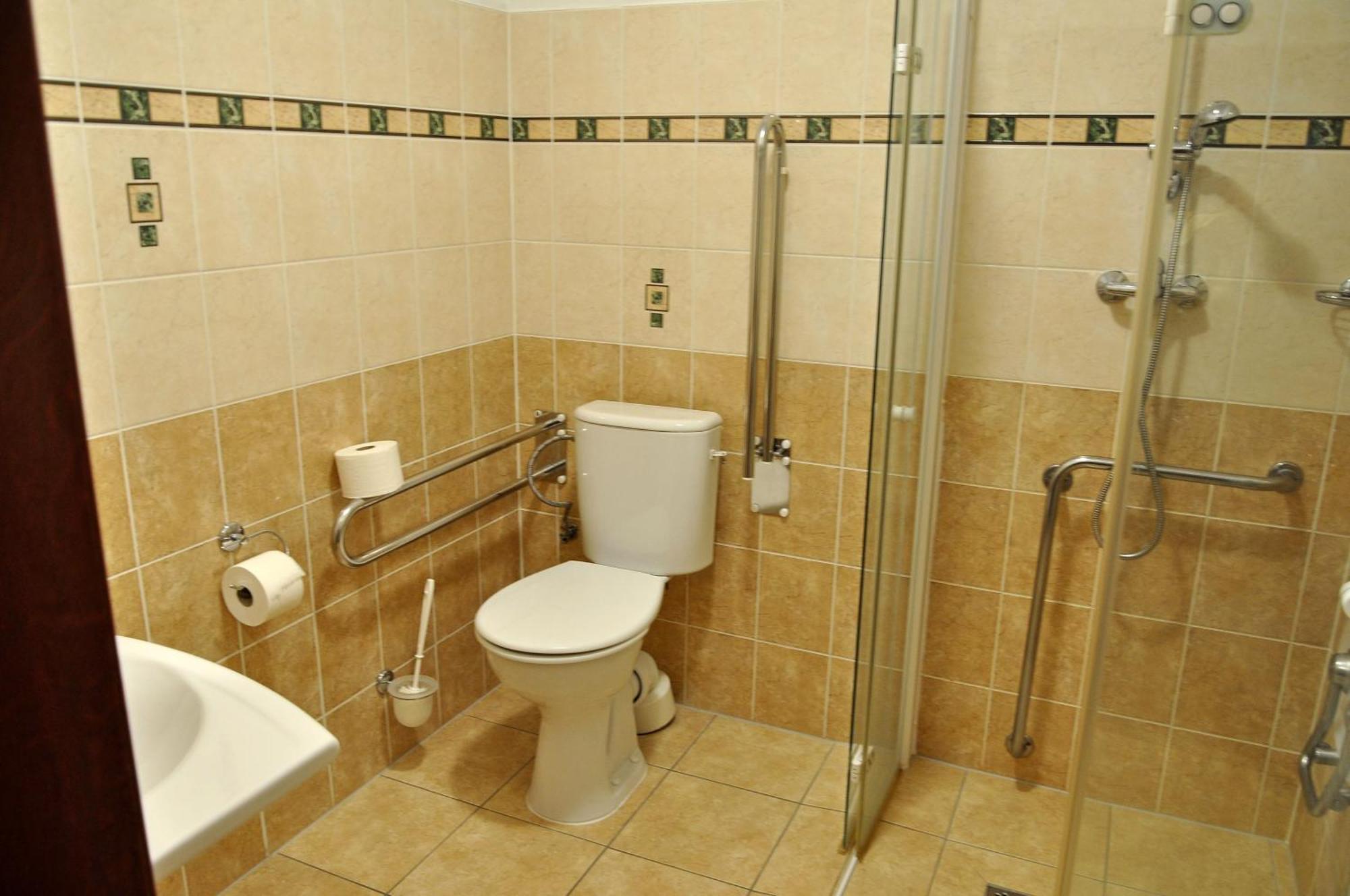 Hotel Cisar Ferdinand Loket Rom bilde